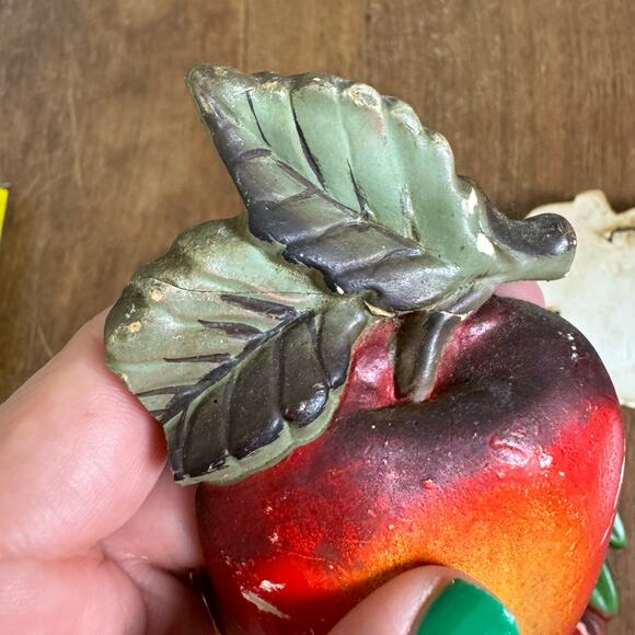 Vintage Mid Century Modern Plaster Chalkware Wall Art Decor Fruit Pears Berries - Picture 8 of 10